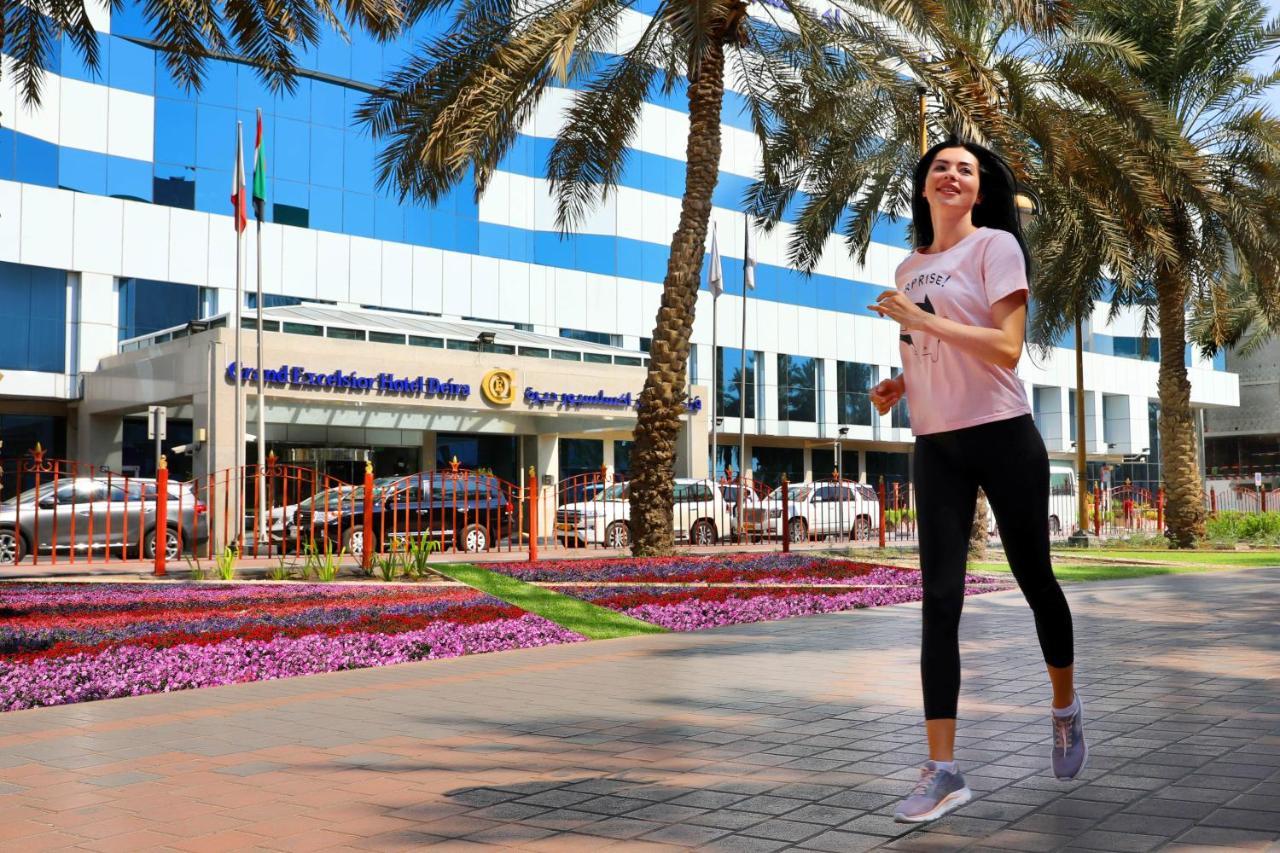 Grand Excelsior Hotel Deira Dubai Exterior foto